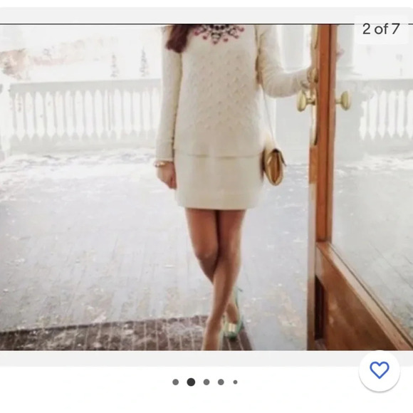 J Crew Women's Shirttail Mini Skirt
Wool Tan  Zip Up Fully Lined. Size 6 - Picture 1 of 11